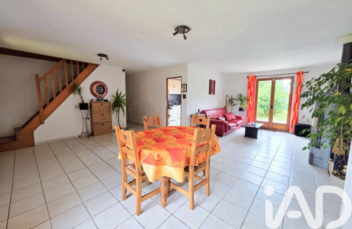 Vente Maison/villa 7 pièces — photo 4