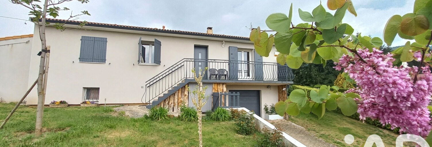 Maison 5 Pièces 112 m² à vendre à Saint-Julien-Molin-Molette (42220)