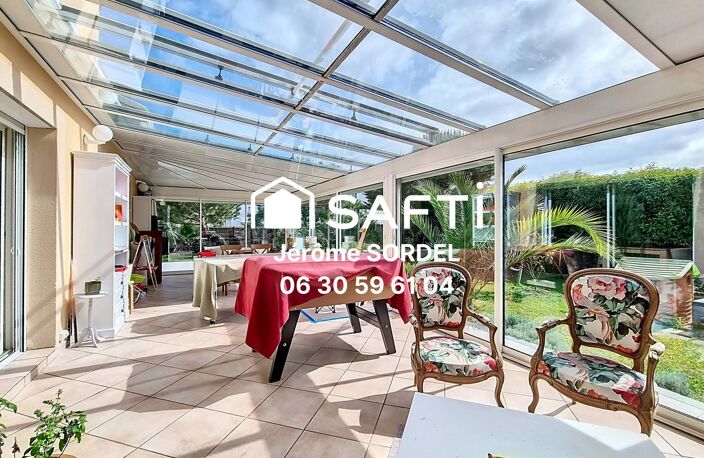 Maison T9 - 5 chambres - Blanquefort - 238m² — photo 5