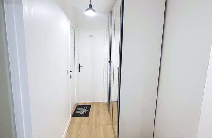 Vente Appartement 5 pièces — photo 5