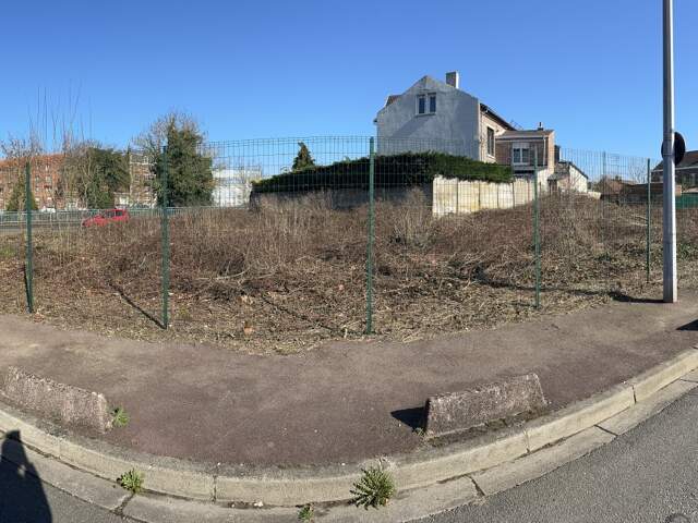 Vente Terrain 980 m&sup2; — photo du bien
