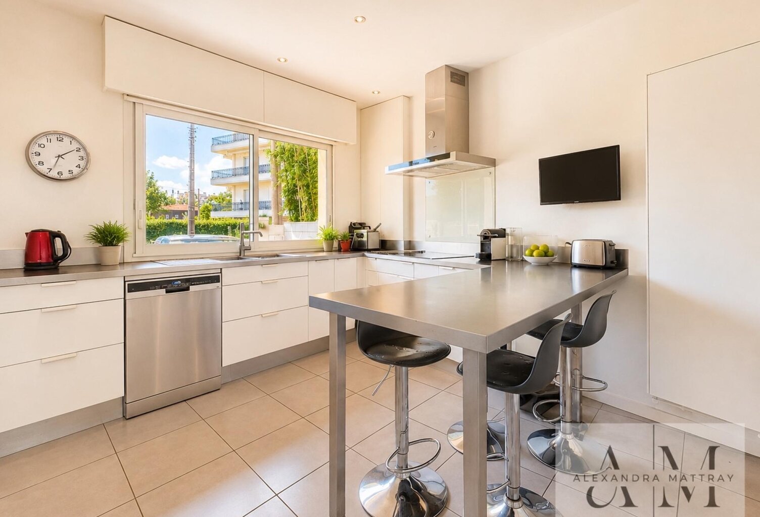 BORDEAUX CAUDÉRAN  PARC BORDELAIS | MAISON FAMILIALE  164 M²  4/5 CHAMBRES  PISCINE CHAUFFÉE  STATIONNEMENT — photo 1