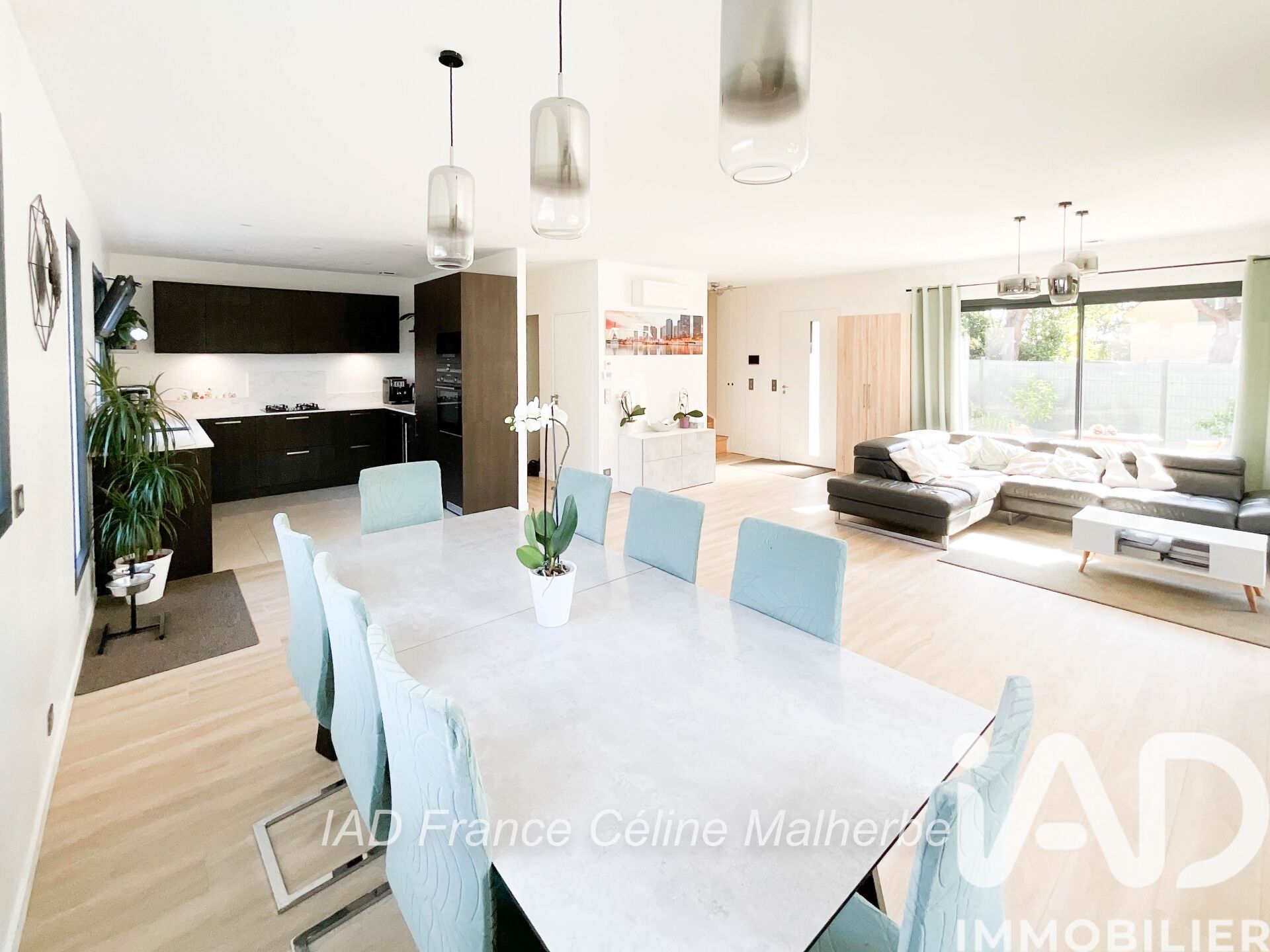 Vente Maison/villa 8 pièces - Photo 5