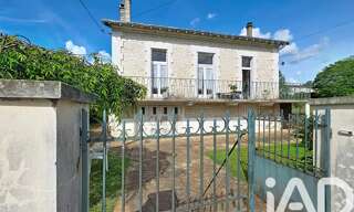 Maison 7 Pièces 150 m² à vendre à Javerlhac-et-la-Chapelle-Saint-Robert (24300)
