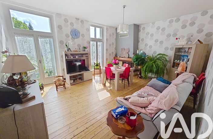 Vente Maison/villa 7 pièces — photo 2