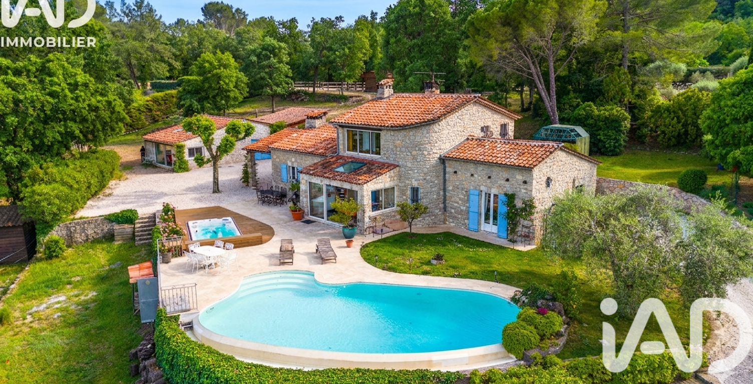 Vente Maison/villa 7 pièces — photo 1