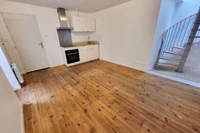 Appartement 3 pièces 574 €