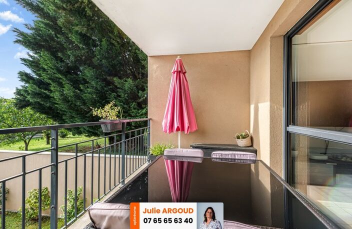 Bel appartement récent 4 pièces COLLONGES AU MONT D'OR (69) — photo 2