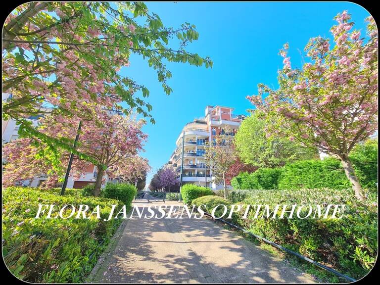 Appartement avec terrasse en duplex ET PARKING — photo 1