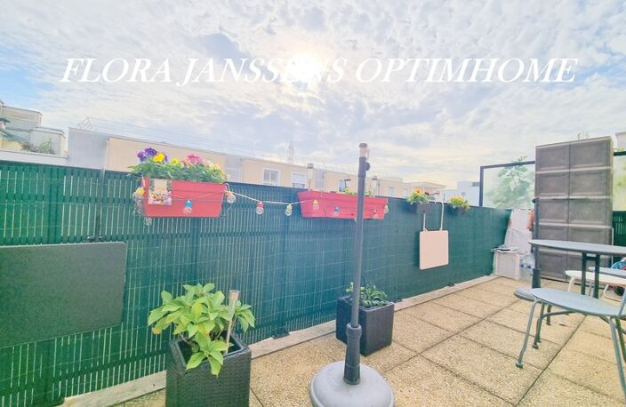 Appartement avec terrasse en duplex ET PARKING — photo 4