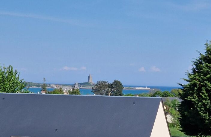 Exclusivité.!! Charmante maison familiale de 137 m2, 6 pièces 4 chambres dont une avec vue mer — Quettehou — — photo 2