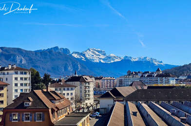 Appartement 4 pièces 690000 €