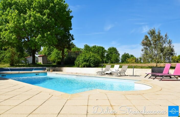 Maison à vendre Maison de caractère proche d'AIGREFEUILLE D'AUNIS (17) — photo 4