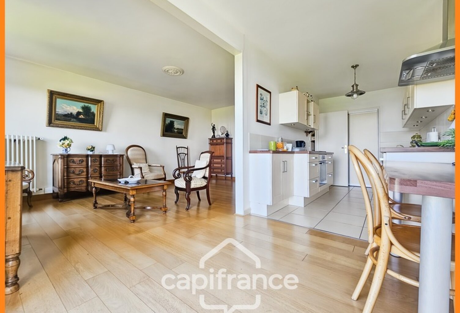 Appartement DE 104 m² à vendre 5 pièces POITIERS (86), rénovation de qualité — photo 1