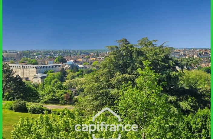 Appartement DE 104 m² à vendre 5 pièces POITIERS (86), rénovation de qualité — photo 2