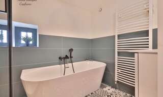 Maison 7 Pièces 260 m² à vendre à Saint-Martin-Belle-Roche (71118)