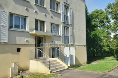 Appartement 6 pièces 275000 €