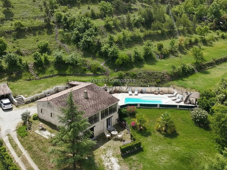 Maison 5 pièces 120 m2 Piscine et Garage — photo 1