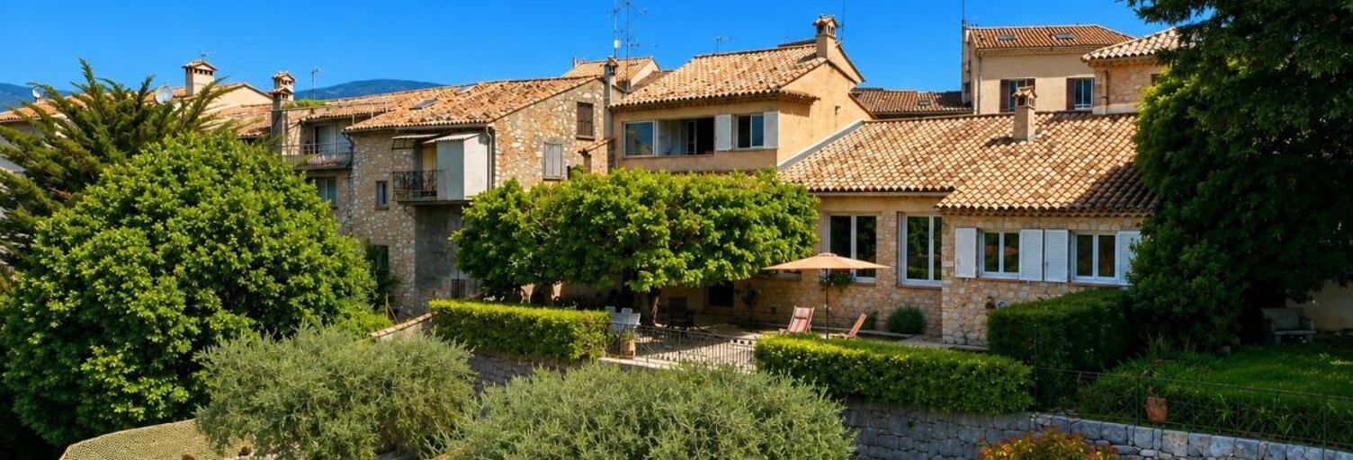 Maison 5 Pièces 170 m² à vendre à Saint-Cézaire-sur-Siagne (06530)