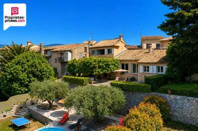 Maison 5 pièces 739000 €