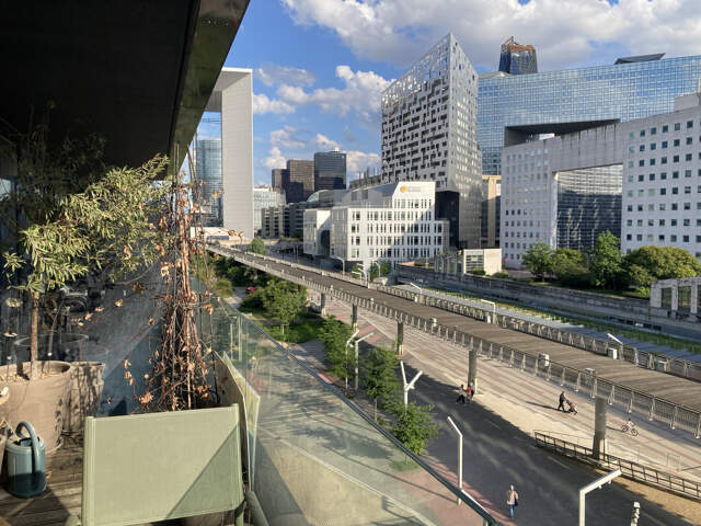 Lumineux 4 pièces près de la Grande Arche de la Défense - Ré — photo du bien