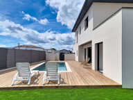 SAINT-GILLES   Villa contemporaine T5 de 121m2 avec piscine — photo 2