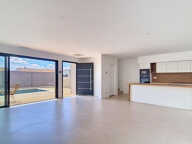 SAINT-GILLES   Villa contemporaine T5 de 121m2 avec piscine — photo 3