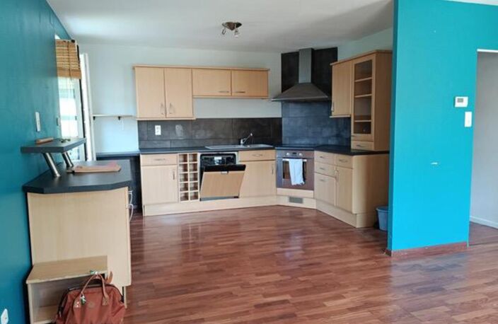 T3 avec jardin dépendances et garage — photo 4
