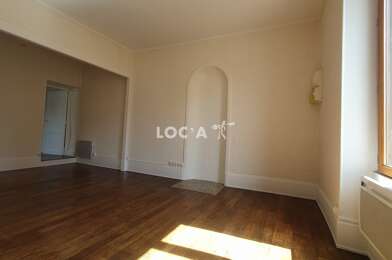 Appartement 3 pièces 605 €