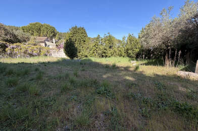 Terrain  932500 €