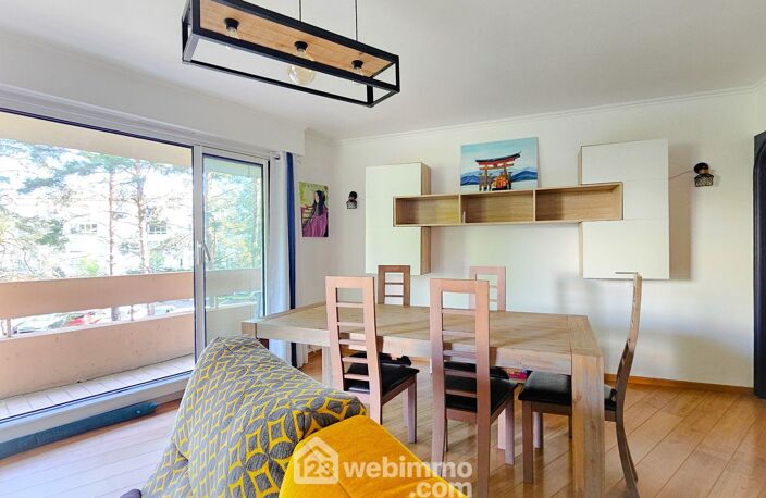Appartement - 90m² - Pau — photo 2