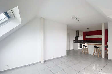 Appartement 3 pièces 848 €