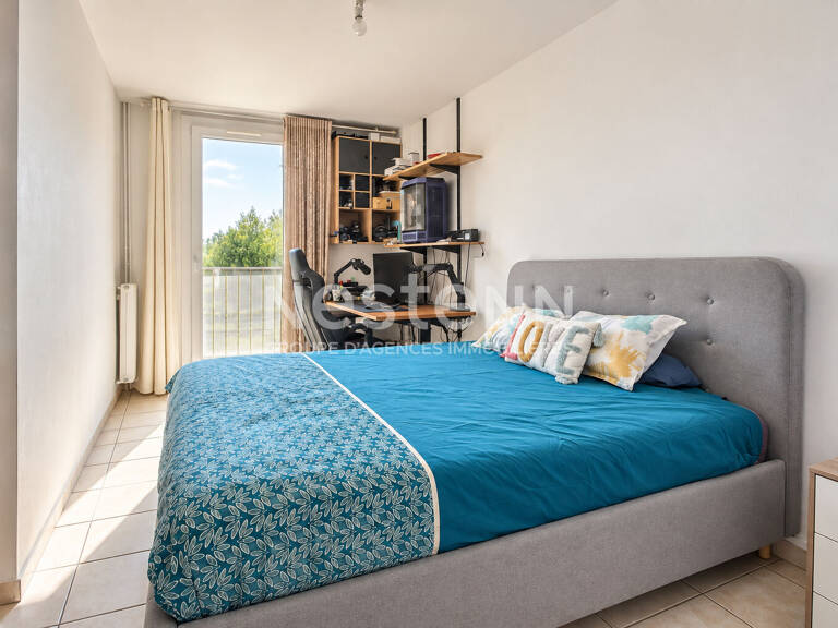 Marignane - Appartement de type 3, 2 chambres à vendre avec une cave avec NESTENN — photo 1