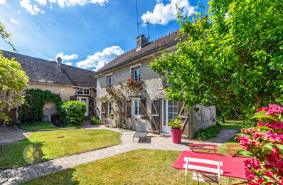 Maison de caractère en pierre   Charme, authenticité et dépe — photo du bien