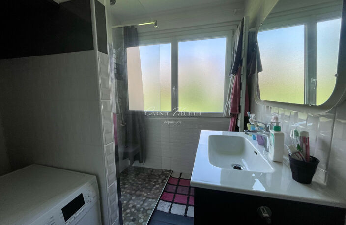 ECHIROLLES Appartement T5 DOMAINE JEAN JAURES — photo 5