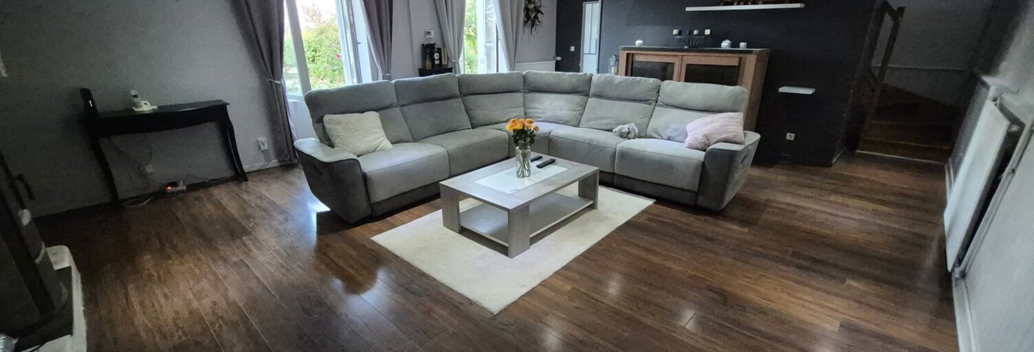 Maison 10 Pièces 280 m² à vendre à Coulonges-sur-l'Autize (79160)