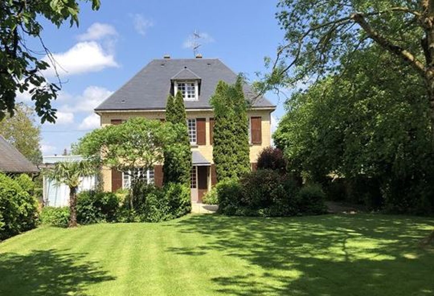 Maison - 165m ² — photo 1
