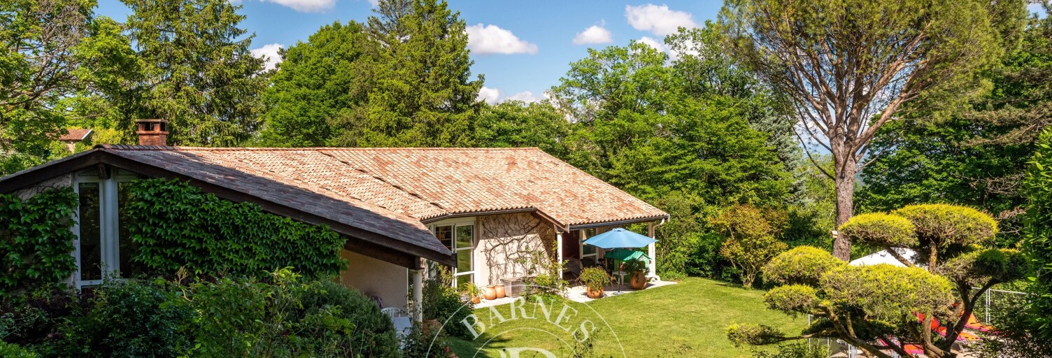Maison 6 Pièces 220 m² à vendre à Saint-Cyr-au-Mont-d'Or (69450)
