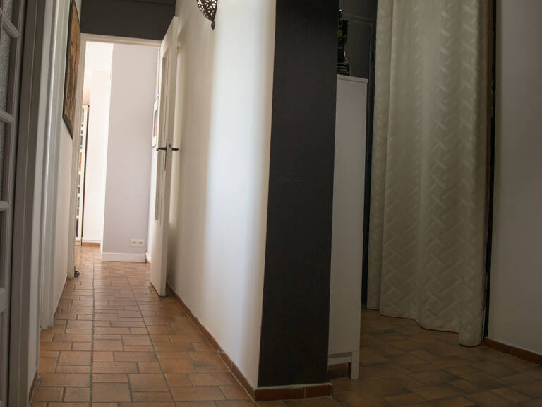 appartement 3 pièces avec balcon et cave — photo 1