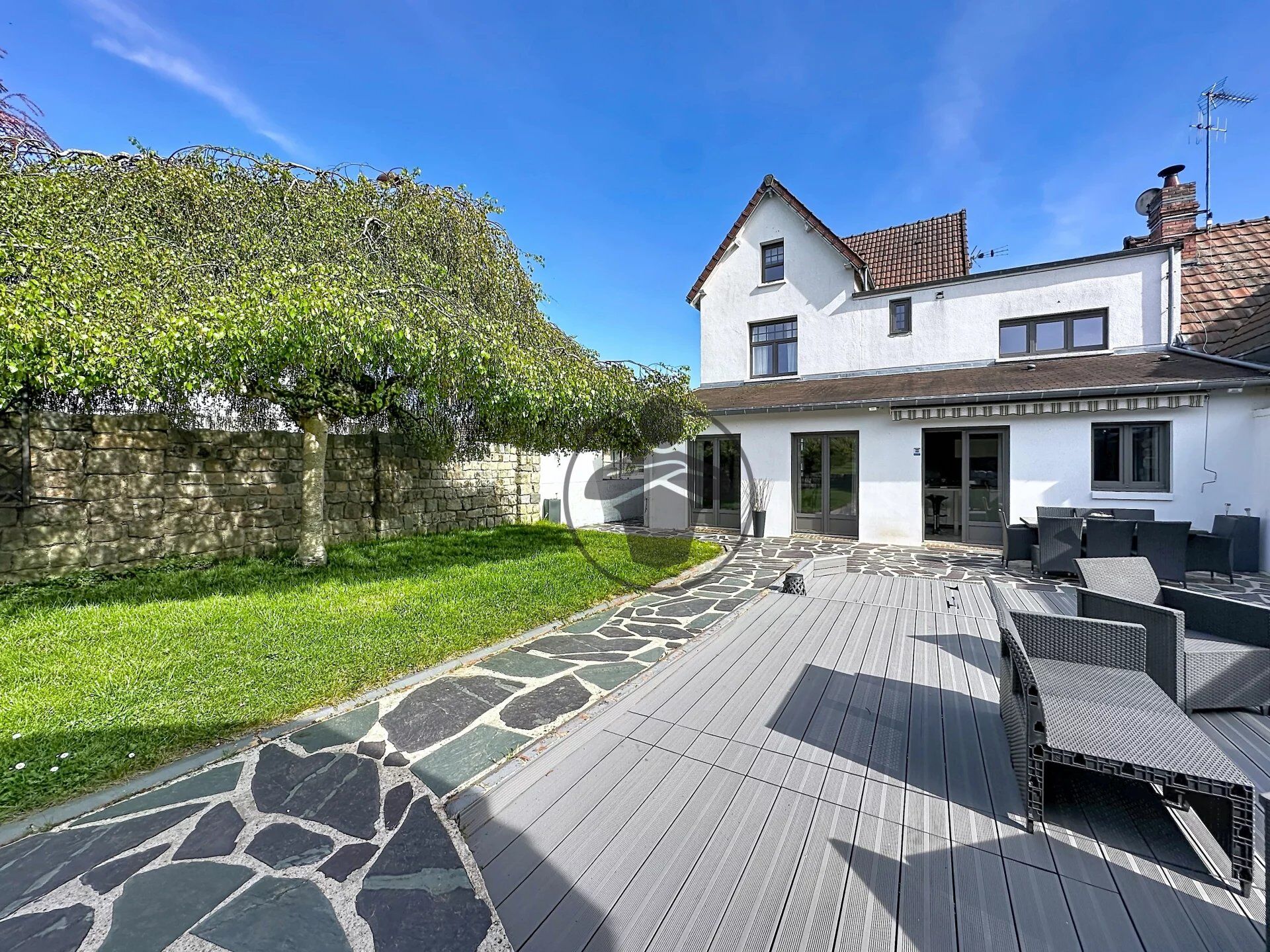 Maison 7 pièces 172 m² · à Saint-Quentin · 172 m² · 349 500 €