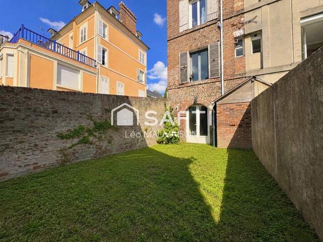 Produit rare pour investisseurs ou amateurs de rénovation de caractère — photo du bien