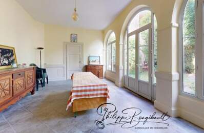 Maison bourgeoise 198 m²  9 pièces Crémieu 38460 — photo du bien