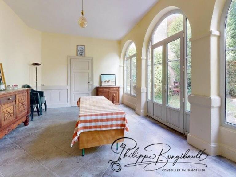 Maison bourgeoise 198 m²  9 pièces Crémieu 38460 — photo 1