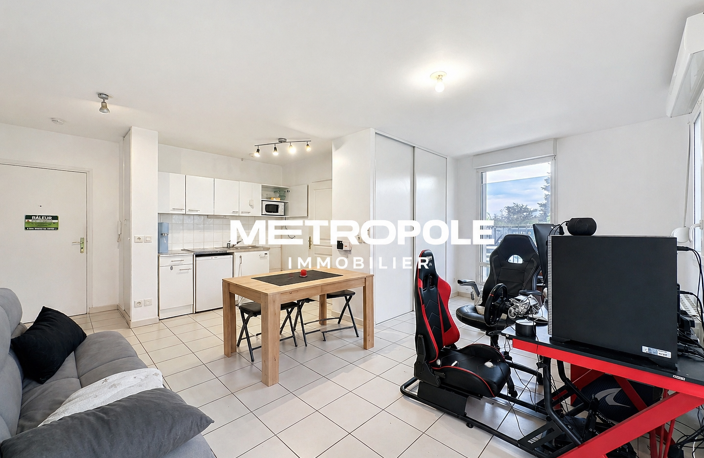 Studio avec jardin, terrasse et double parking en plein cent — photo 4
