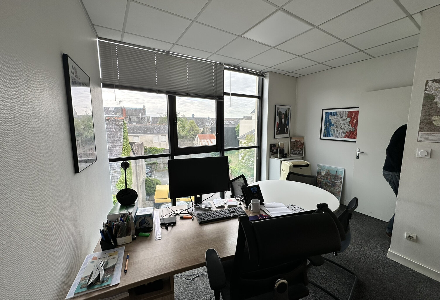 A LOUER Bureaux 105m2 - Angers, Doutre — photo 1