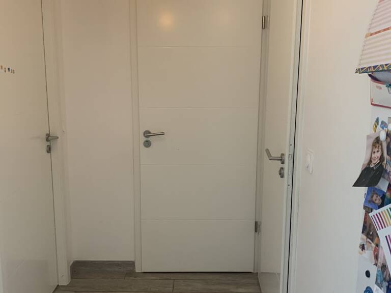 appartement 4 pièces  avec balcon et parking — photo 1