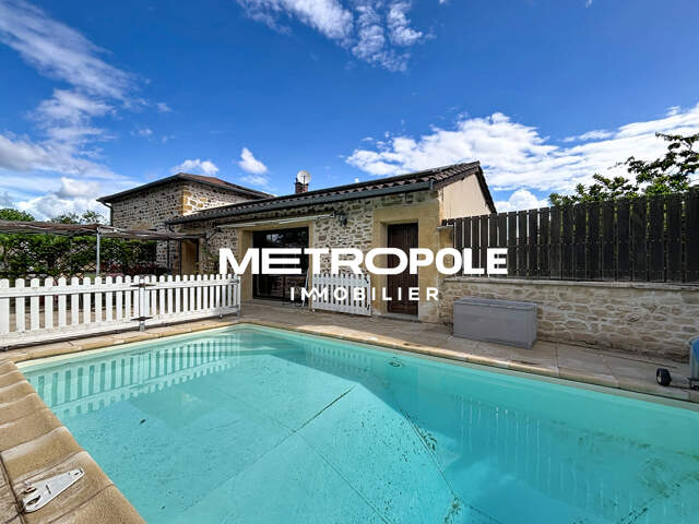 Jolie Maison en pierre - Piscine — photo du bien