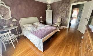 Maison 6 Pièces 206 m² à vendre à Saint-Léon-sur-l'Isle (24110)