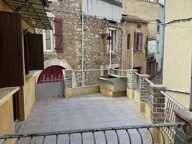 Maison de village avec garage et terrasse — photo 2