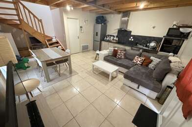 Maison 3 pièces 530 €